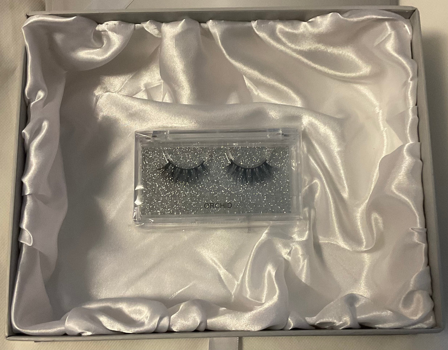 The Vitality Lash Box