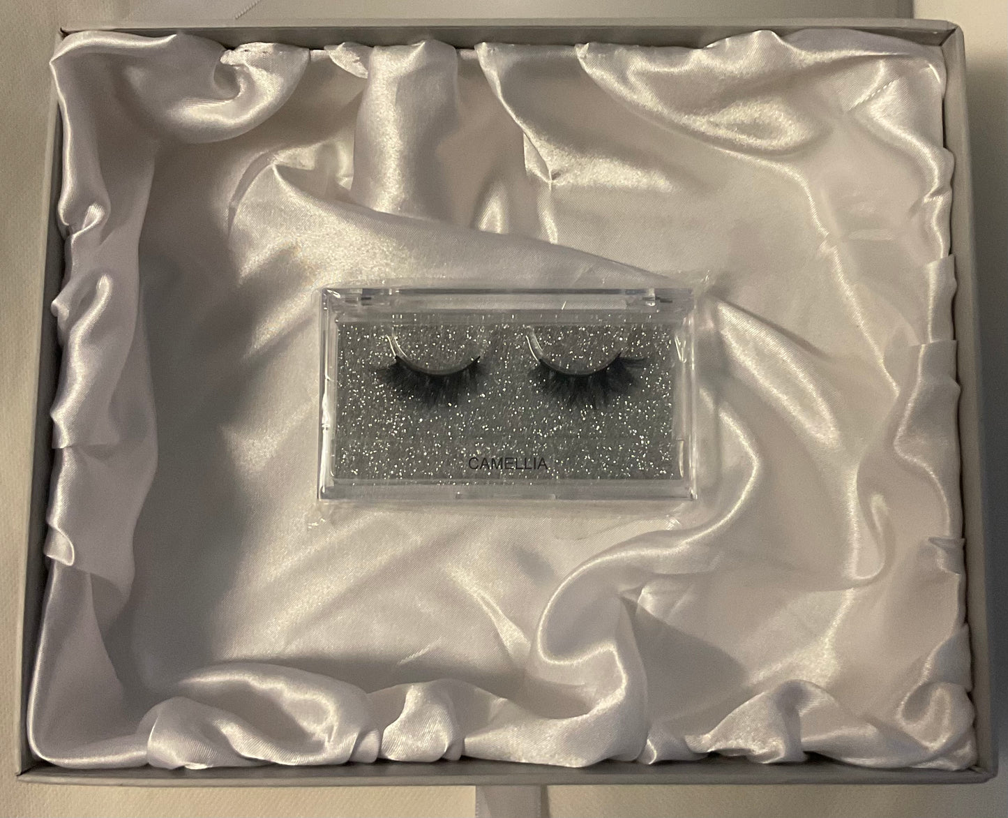 The Vitality Lash Box